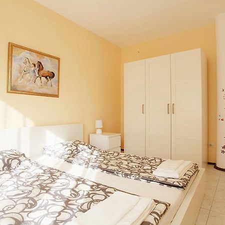 Raya Maisonette Sofia Bagian luar foto